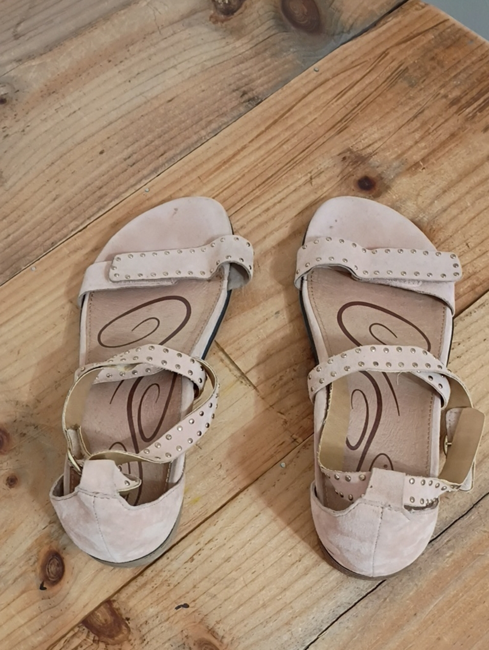 Aetrex Brenda Beaded Pink Suede Adjustable Cross Cross Sandals Size 39 - Picture 6 of 10